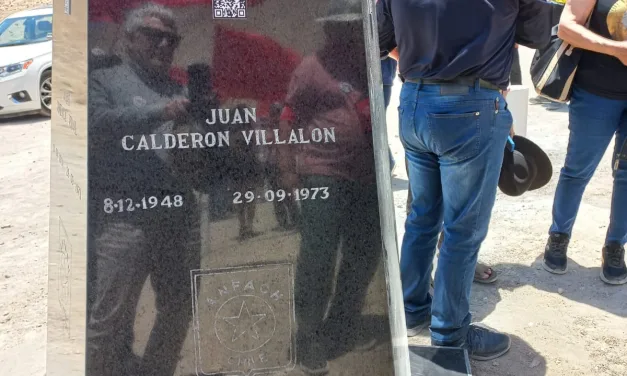 ANFACH Y ANEF INAUGURAN MONOLITO EN MEMORIA DE 5 TRABAJADORES DE ADUANAS EN PISAGUA