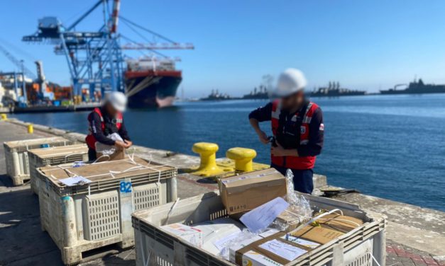 Tecnologías y canes detectores de Aduanas fueron claves para descubrir red de narcotráfico en isla Juan Fernández