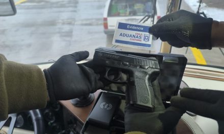 Conductor de casa rodante ingresaba a Chile con tres armas y municiones sin declarar por Los Libertadores