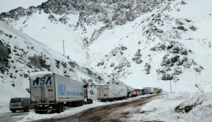 Decretan cierre preventivo del paso Los Libertadores por nevadas en cordillera