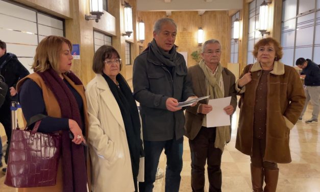COLEGIO DE PROFESORES INGRESÓ REQUERIMIENTO EN CONTRALORÍA POR SUS OFICIOS QUE VULNERAN DERECHOS DOCENTES.