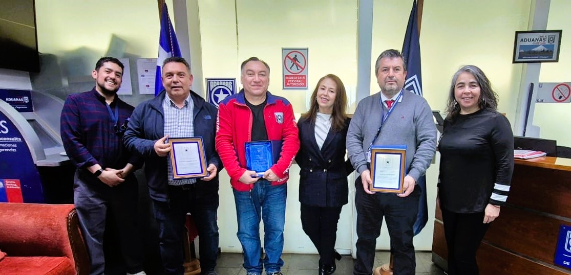 ANFACH Puerto Montt reconoce a sus funcionarios y funcionarias por años de servicio en emotiva ceremonia local
