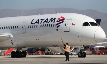 SINDICATO DE PILOTOS DE LATAM DECIDEN IR A HUELGA CON EL 97% DE LOS VOTOS: