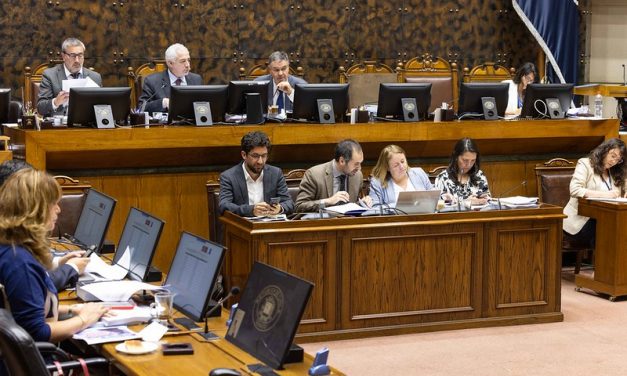 Senado despacha a tercer trámite proyecto de reajuste al sector público y rechaza normas impulsadas por el Ejecutivo