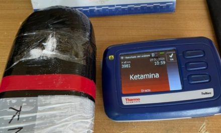 En Chacalluta detectan más de 32 kilos de cocaína y ketamina ocultos en camión