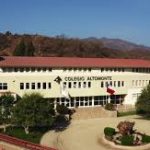 Trabajadores y docentes de colegio de Villa Alemana inician huelga tras fallida negociación