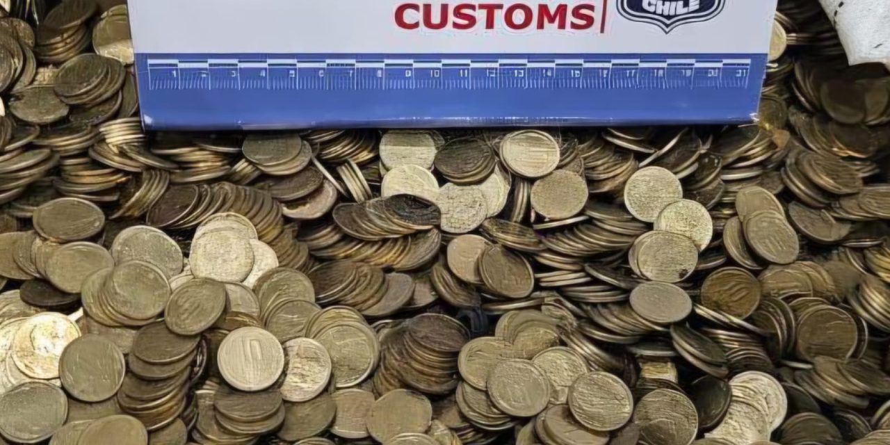 Más de un millón de monedas de $10 fueron incautadas en Valparaíso cuando eran exportadas como chatarra
