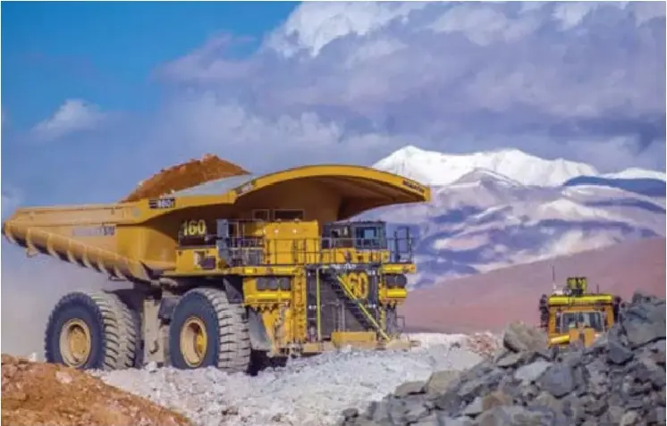 Gobierno prevé que la gran mine­ría pri­vada pagará en 2026 el mayor monto por impues­tos de su his­to­ria, y Codelco el mejor en cinco año