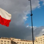 A la economía chilena le llueve sobre mojado: La actividad cayó 1,5% y temporales pasaron la cuenta